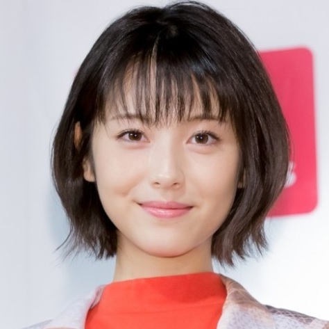 浜辺美波 バイトanｃｍ女優のライバルは東宝シンデレラ同期の 姉妹 ブラックペッパーハウス